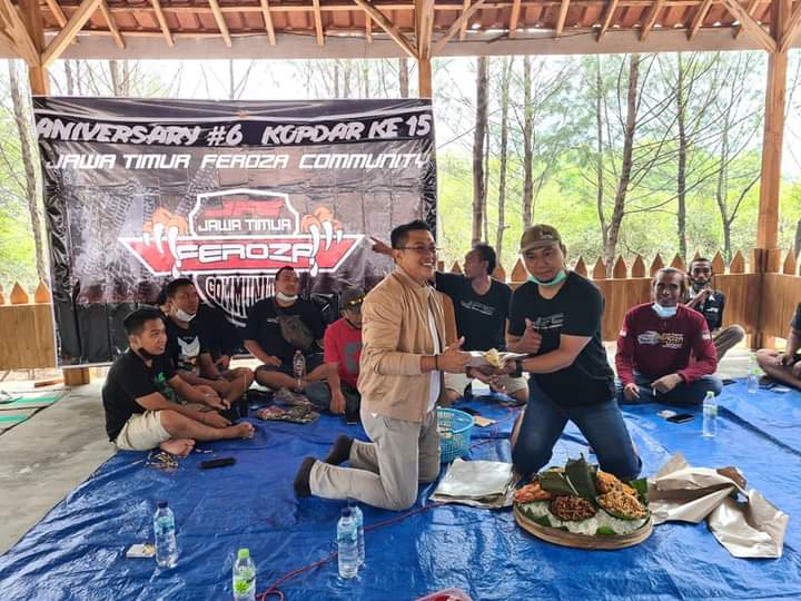 Club Feroza Jawa Timur Rayakan Anniversary #6 di Pantai Semilir